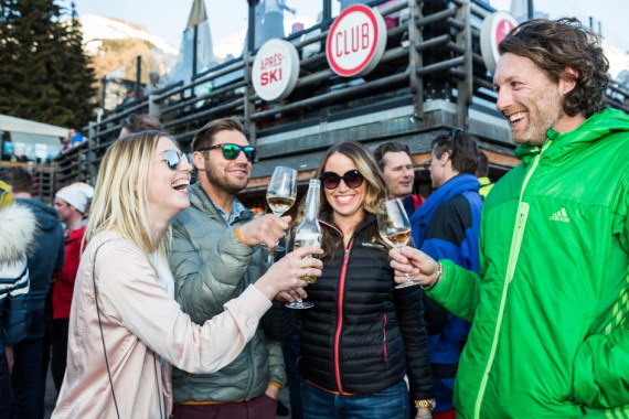 Apres Ski Bar In Verbier