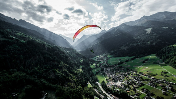 Paragliding Verbier