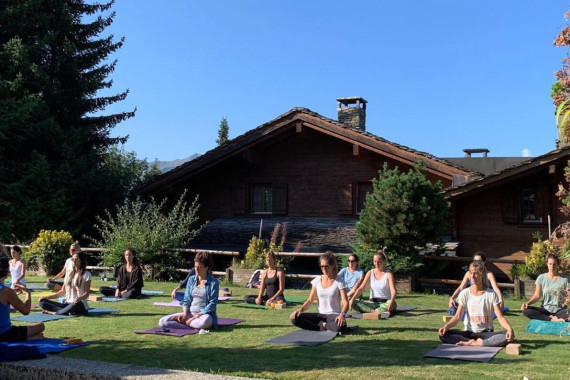 Yoga à Verbier Suisse